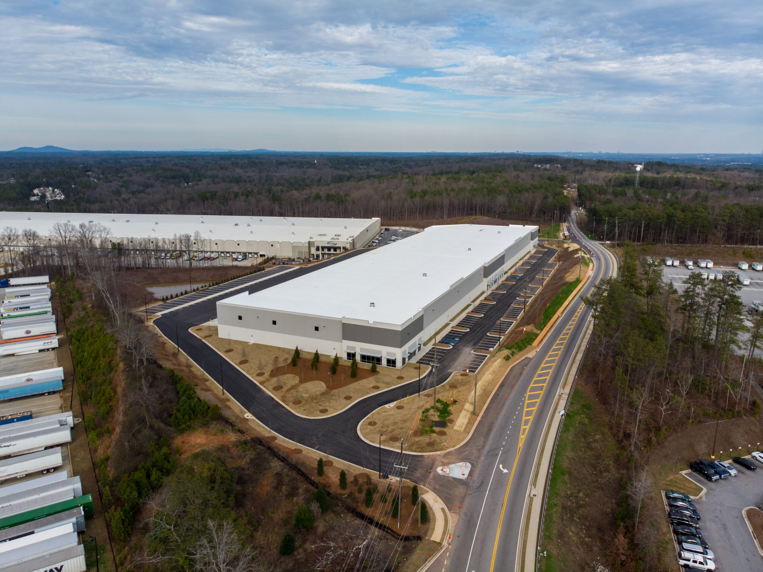 Your Atlanta Auto Kingdom Awaits: Lease A Property Today!