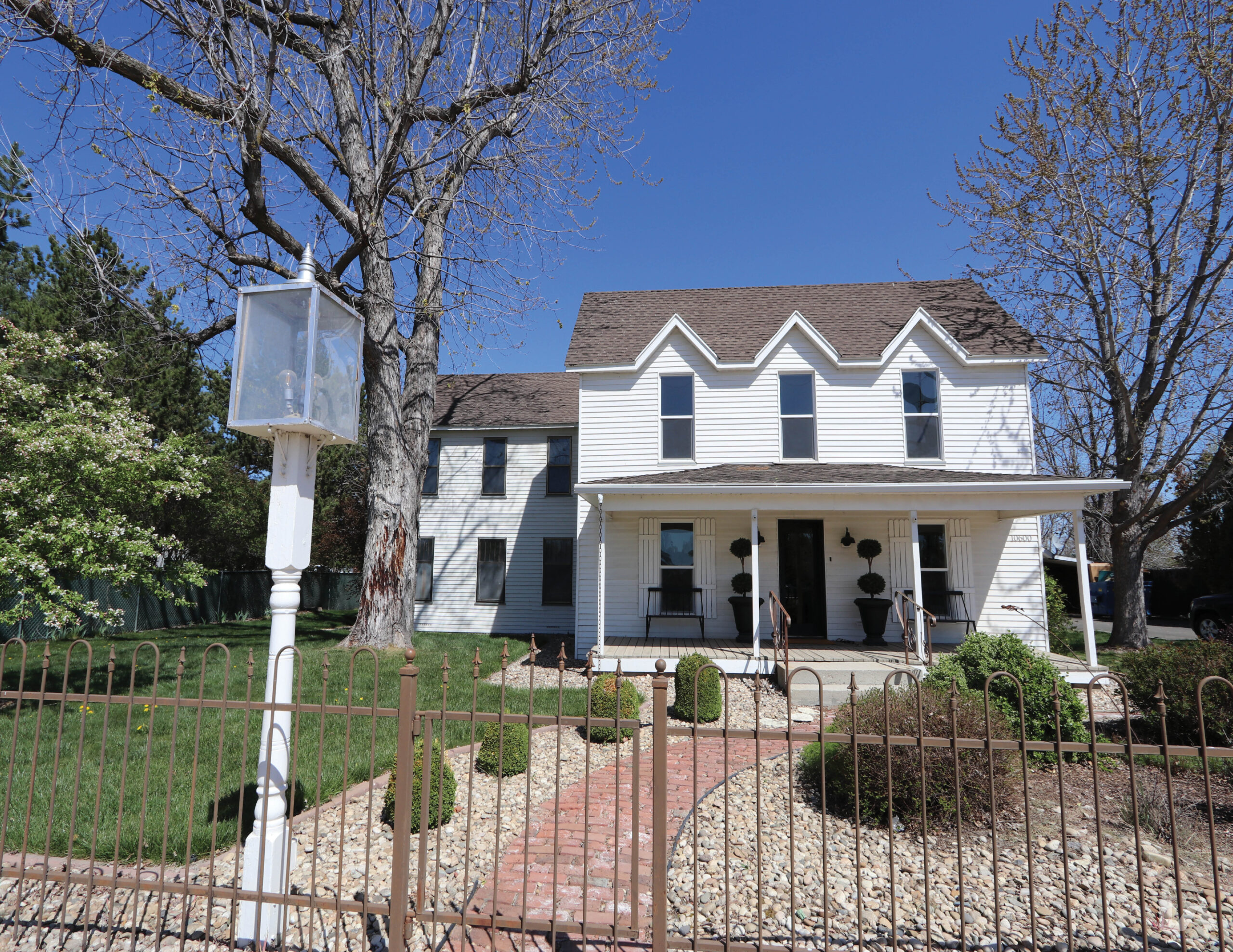 3,056 SF Office For Sale Star, ID Lee & Associates Idaho, LLC