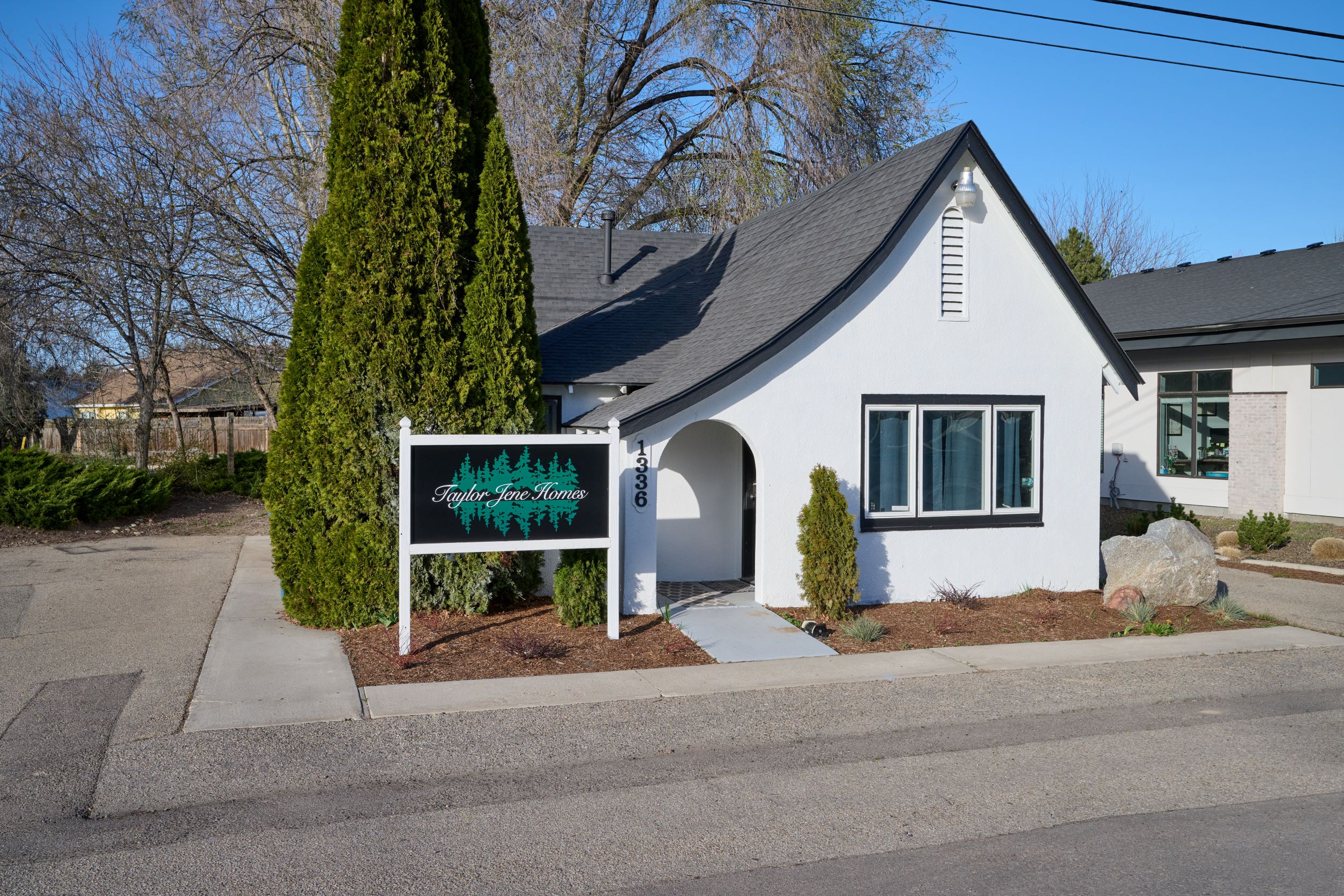 SingleTenant Retail Building For Sale Eagle, ID Lee & Associates