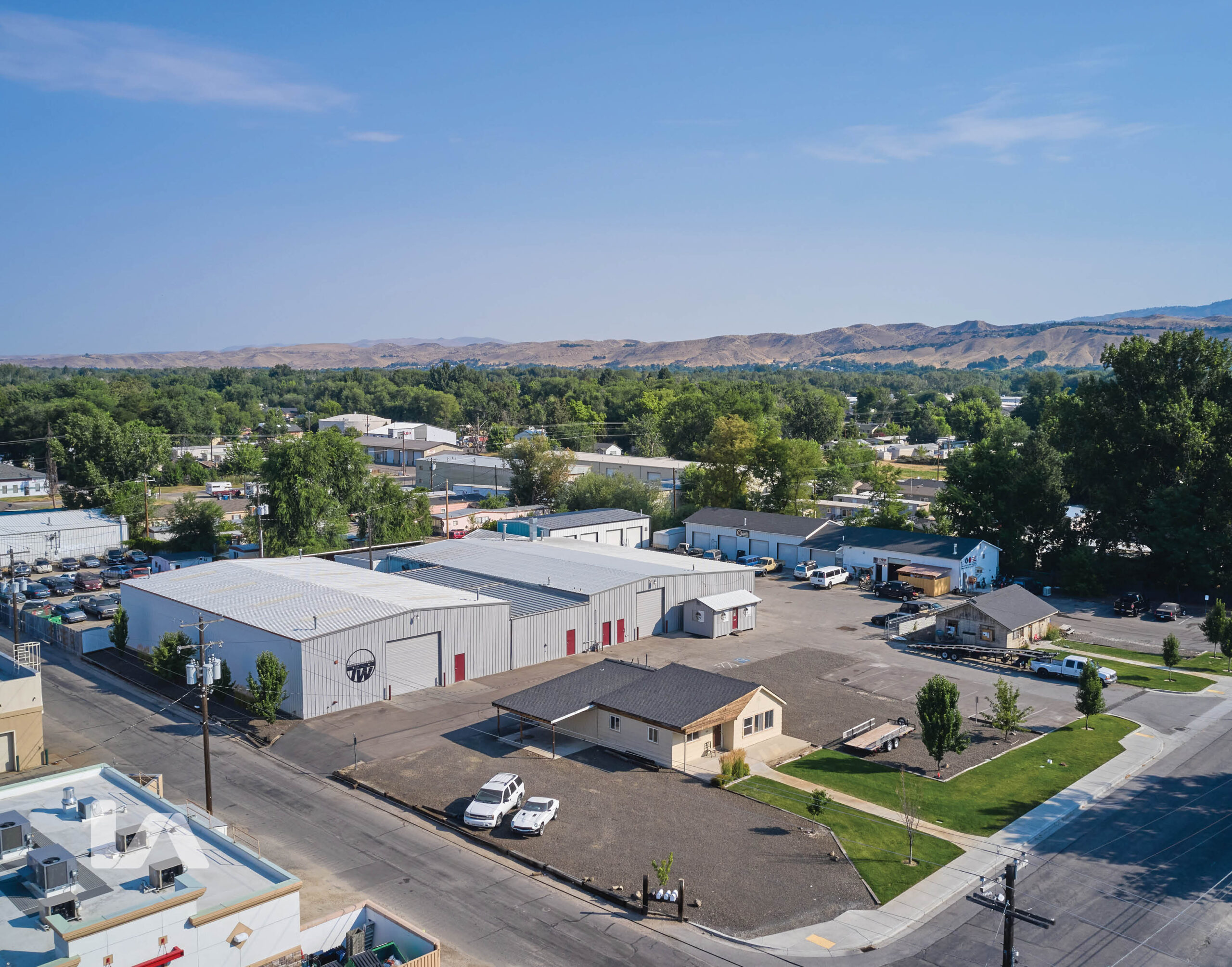 1.96 Acre MultiTenant Industrial Complex For Sale Garden City, ID