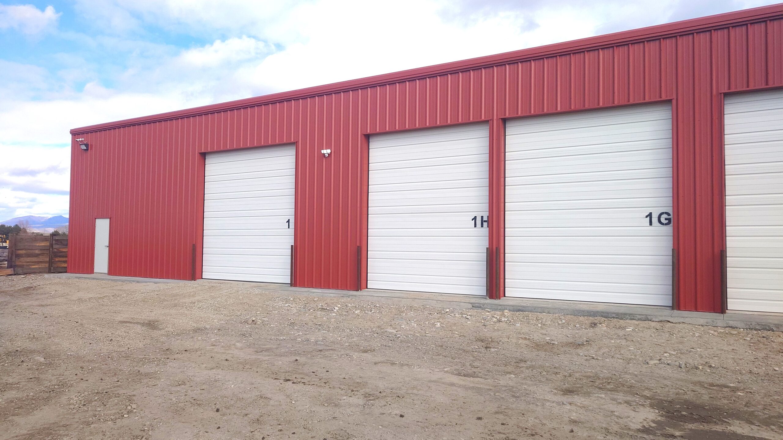 700 SF 2,300 SF Storage Units For Lease Emmett, ID Lee