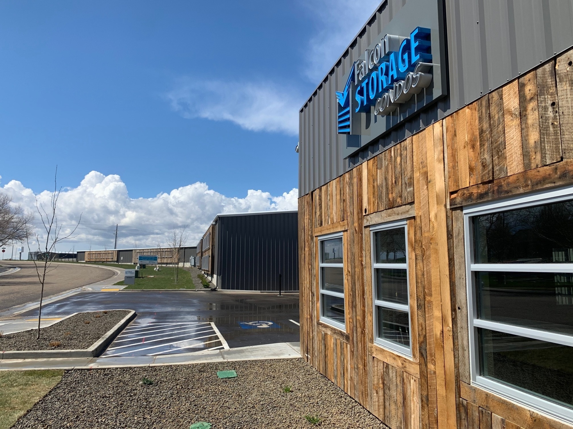 979 SF Storage Condo For Sale Boise, ID Lee & Associates Idaho, LLC