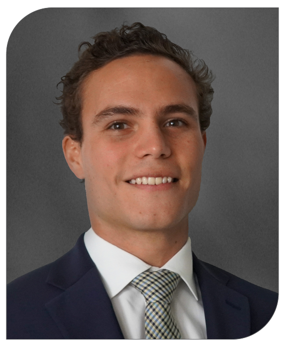 Rodrigo Calderon, Associate with Lee & Associates South Florida Industrial Sales & Leasing